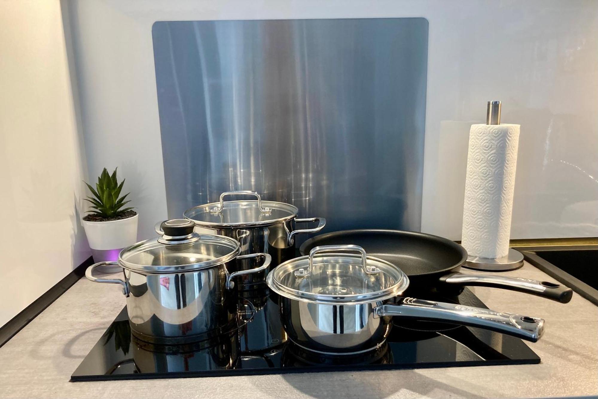 Living At Saarpartments -Adultsonly- 2 Bedrooms, Kitchen- Business & Holiday Apartments For Long- And Short Term Stay, 3 Min To Train-Station, Secure E-Bike Parking! Saarbrücken Exterior foto